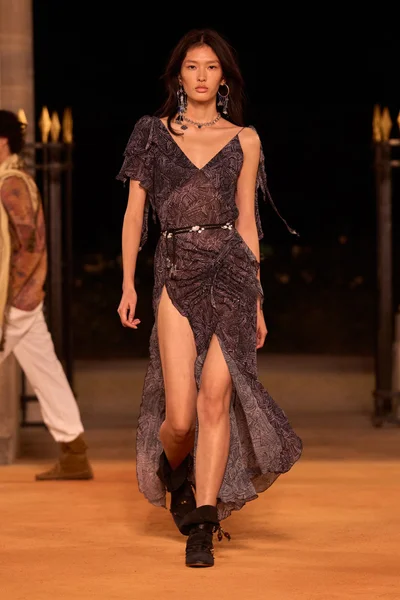 Look 51